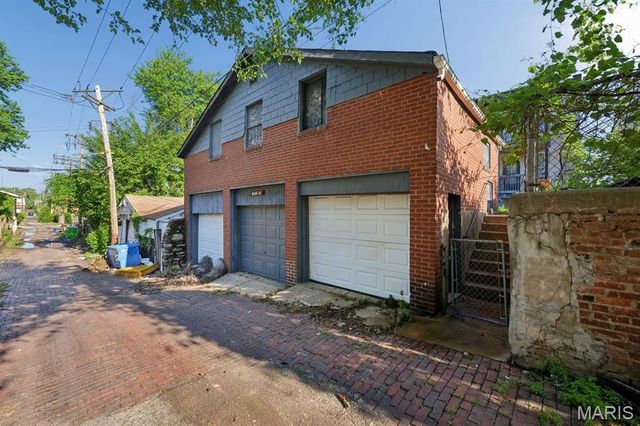 2806 Osage Street, St Louis, MO 63118