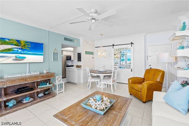 220 Seaview CT 412, Marco Island, FL 34145
