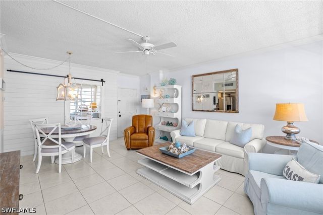 220 Seaview CT 412, Marco Island, FL 34145