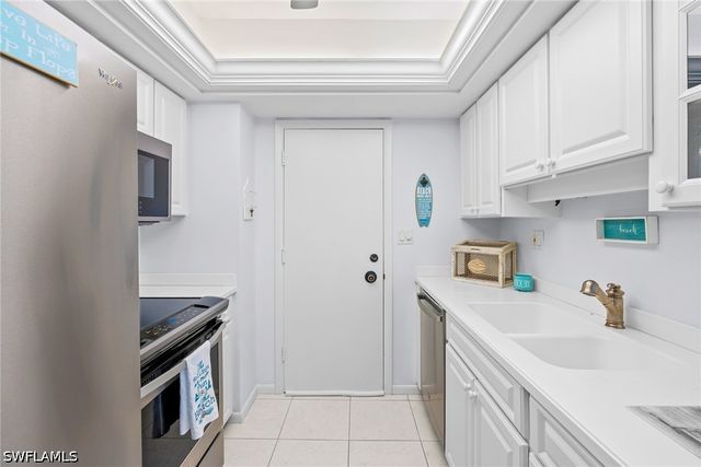 220 Seaview CT 412, Marco Island, FL 34145