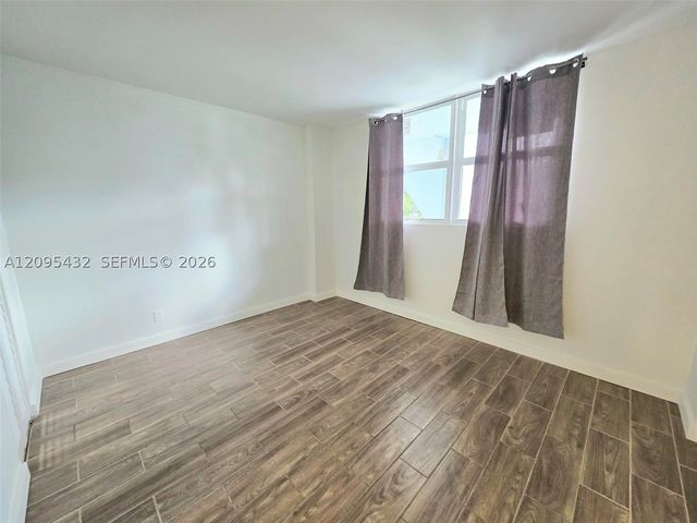 108 Royal Park Dr 2H, Oakland Park, FL 33309