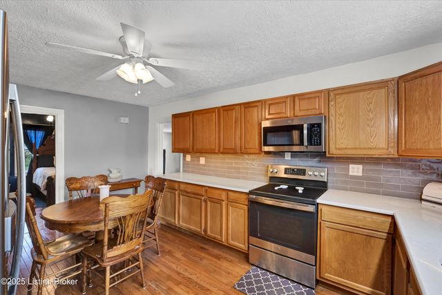 4188 Old Bloomfield Rd, Bardstown, KY 40004