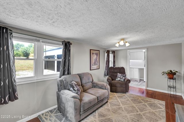 4188 Old Bloomfield Rd, Bardstown, KY 40004