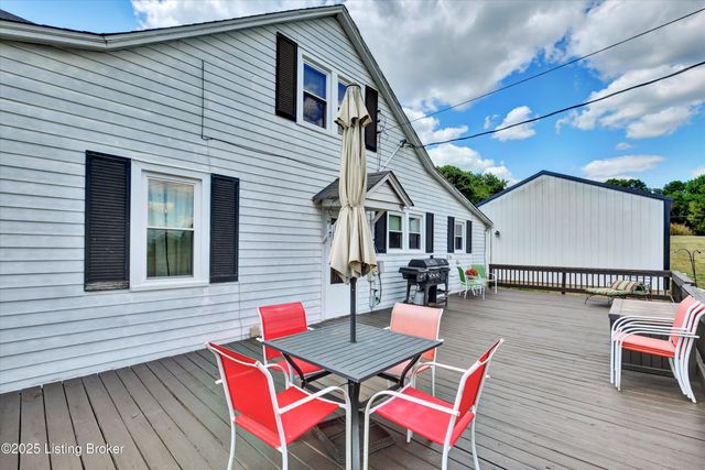 4188 Old Bloomfield Rd, Bardstown, KY 40004