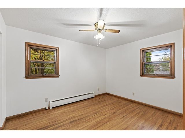 5347 4th Street NE, Fridley, MN 55421