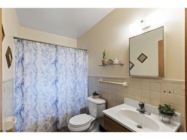 5347 4th Street NE, Fridley, MN 55421