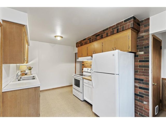 5347 4th Street NE, Fridley, MN 55421