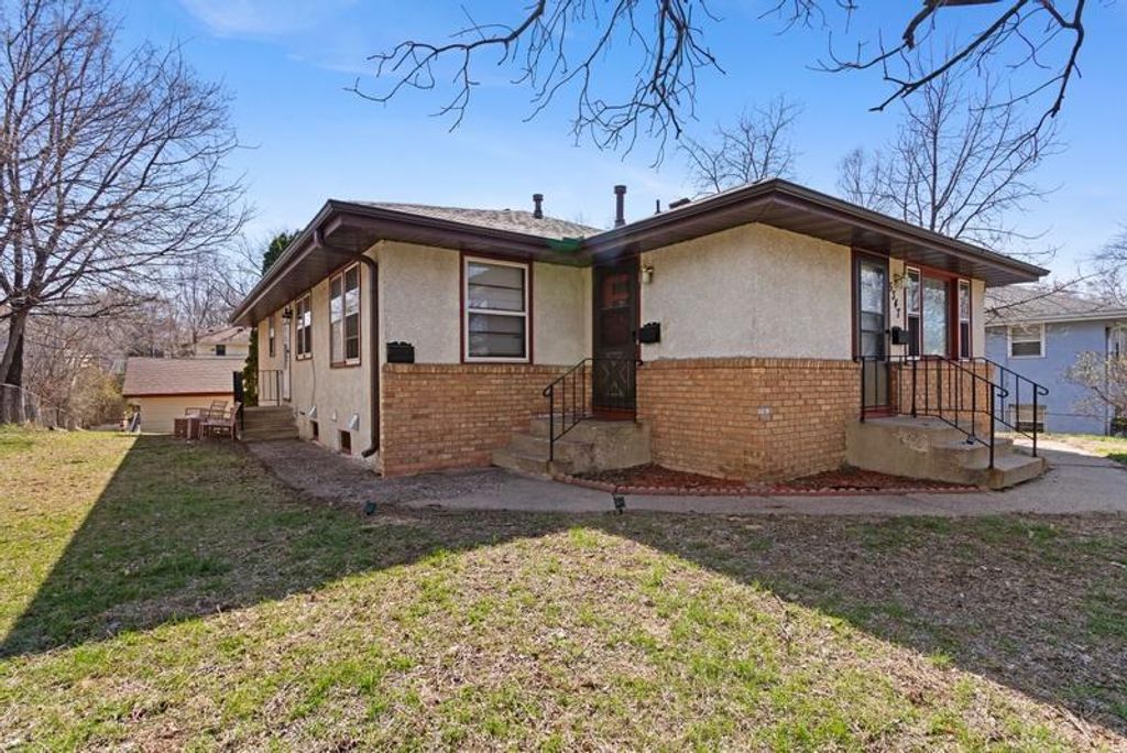 5347 4th Street NE, Fridley, MN 55421 — photo 3