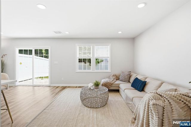 77 Chestnut Street, Lodi, NJ 07644