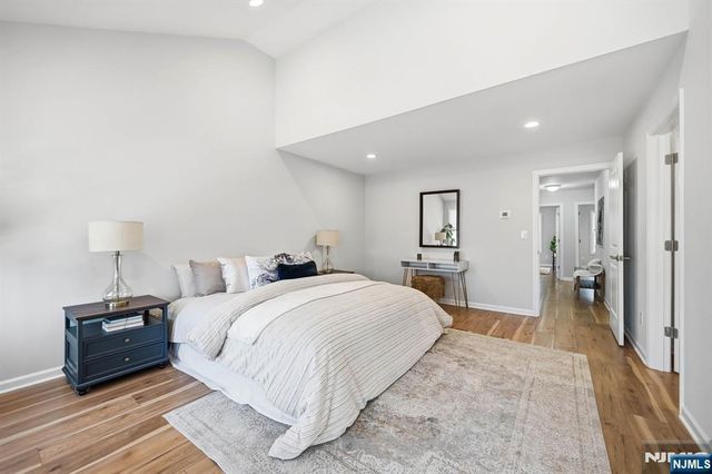 77 Chestnut Street, Lodi, NJ 07644