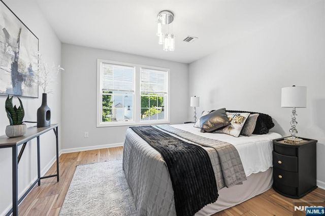 77 Chestnut Street, Lodi, NJ 07644