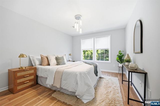 77 Chestnut Street, Lodi, NJ 07644