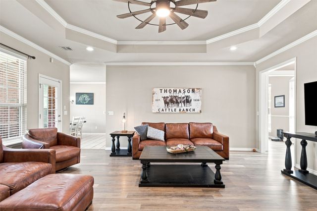 11404 N 189th East Avenue E, Owasso, OK 74055