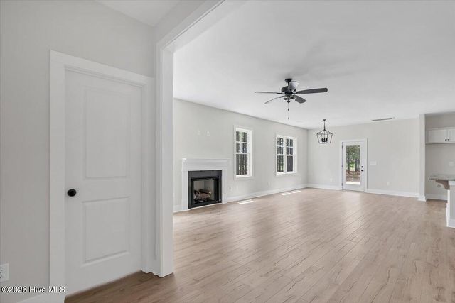 187 Spring Meadows Drive, Aberdeen, NC 28315