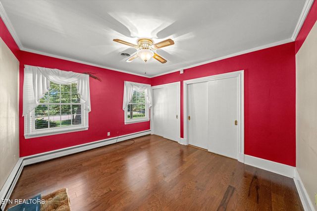 1670 Oak St, Morristown, TN 37813