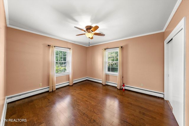 1670 Oak St, Morristown, TN 37813