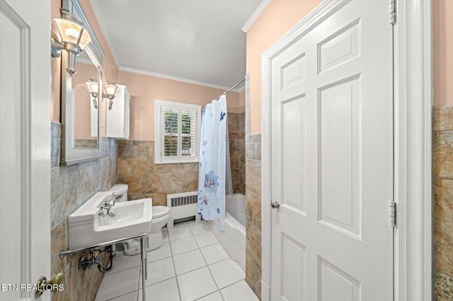 1670 Oak St, Morristown, TN 37813