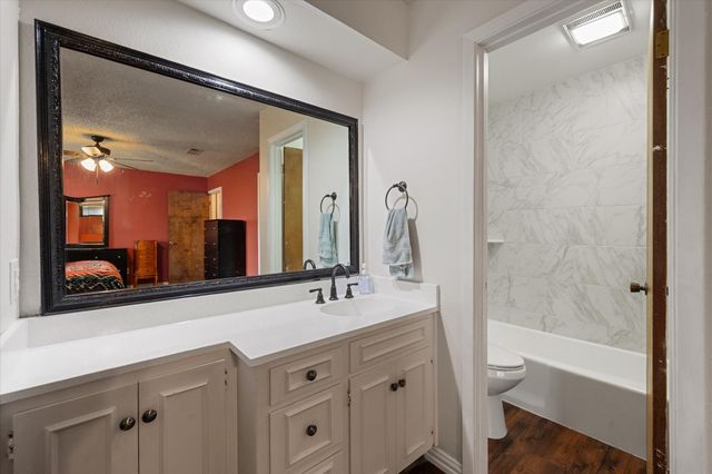 7636 Blue Carriage Lane, Fort Worth, TX 76120