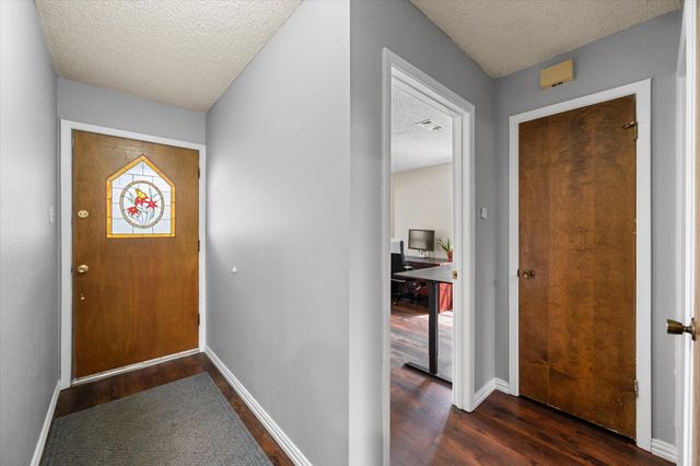 7636 Blue Carriage Lane, Fort Worth, TX 76120