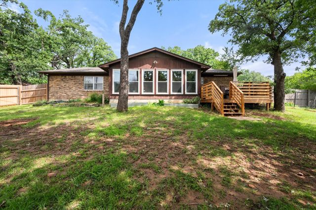 7636 Blue Carriage Lane, Fort Worth, TX 76120