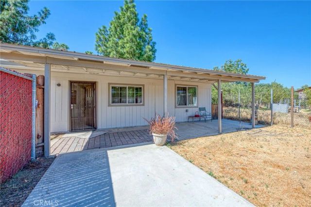 2146 W Dudley, Fresno, CA 93728