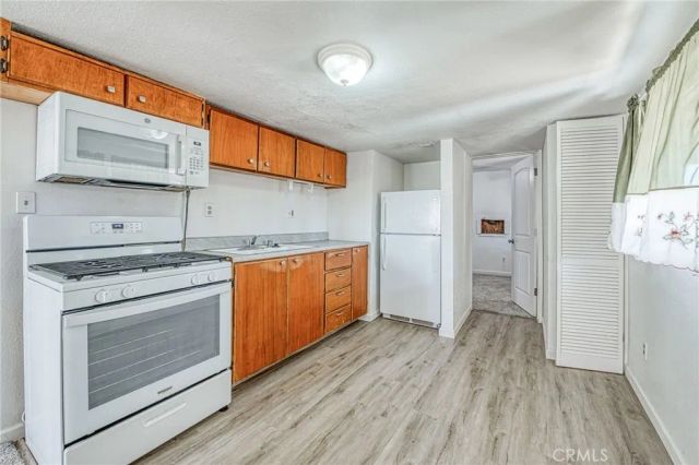 2146 W Dudley, Fresno, CA 93728