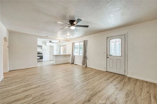 2146 W Dudley, Fresno, CA 93728