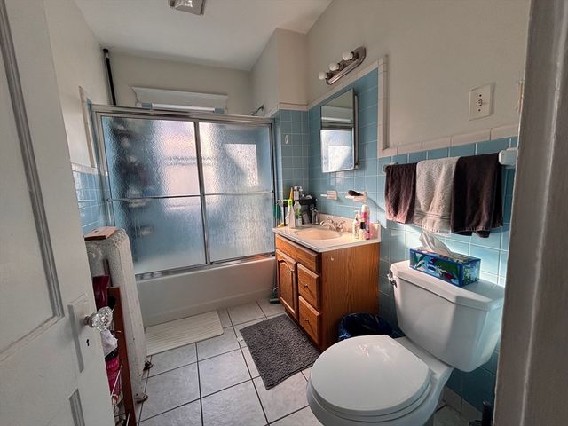 9 Greylock Rd 2, Boston, MA 02134