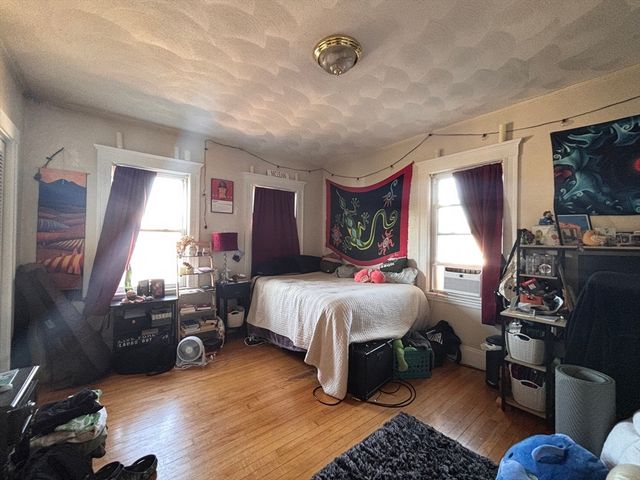 9 Greylock Rd 2, Boston, MA 02134