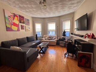 9 Greylock Rd 2, Boston, MA 02134