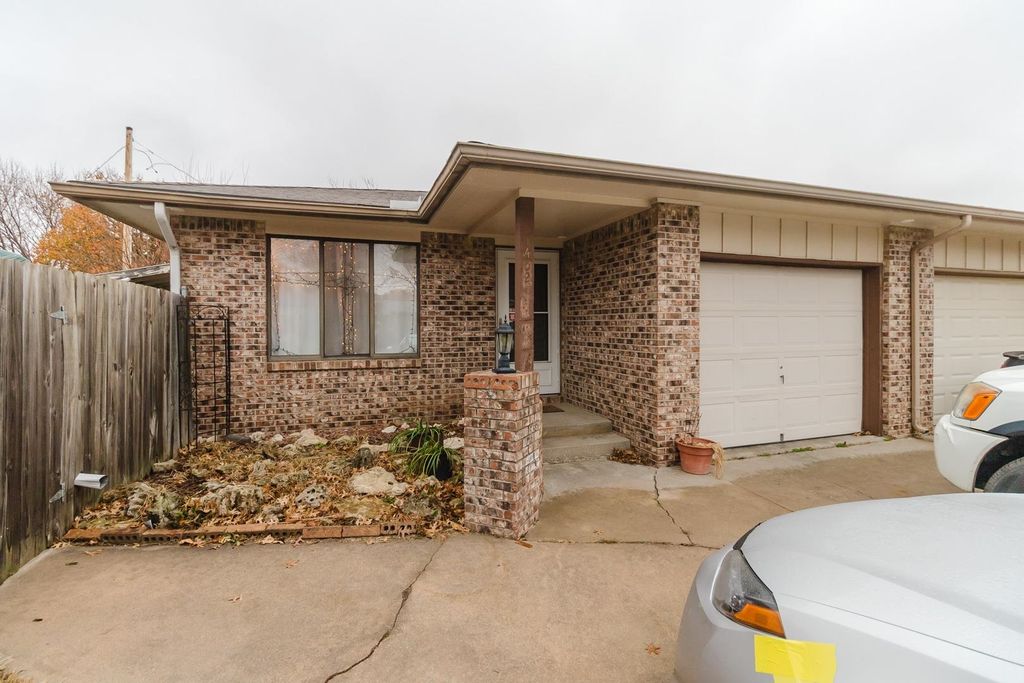 1452 N Brunswick, Wichita, KS 67212