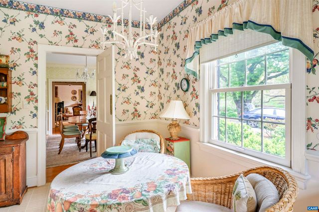 42 OLD FARM RD, Charlottesville, VA 22903