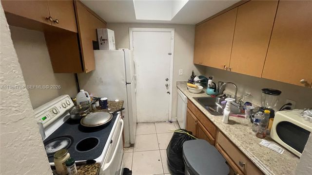 13700 NE 6th Avenue 305, North Miami, FL 33161