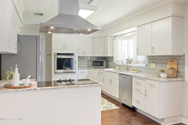 101 S Arlington Drive, Lafayette, LA 70503