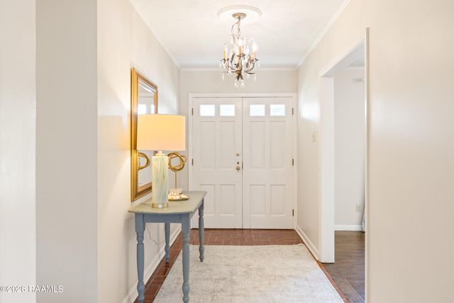 101 S Arlington Drive, Lafayette, LA 70503