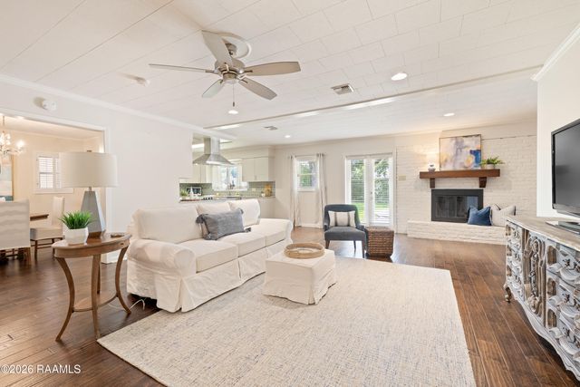 101 S Arlington Drive, Lafayette, LA 70503