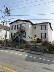 40 Roberts Street, West Warwick, RI 02893