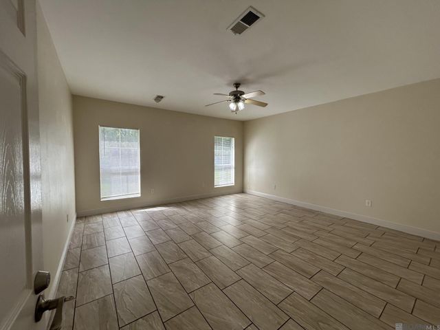 23983 Terrace Ave, Denham Springs, LA 70726