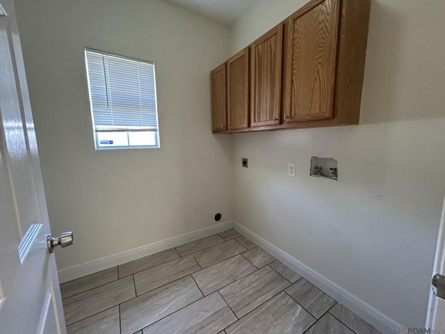 23983 Terrace Ave, Denham Springs, LA 70726