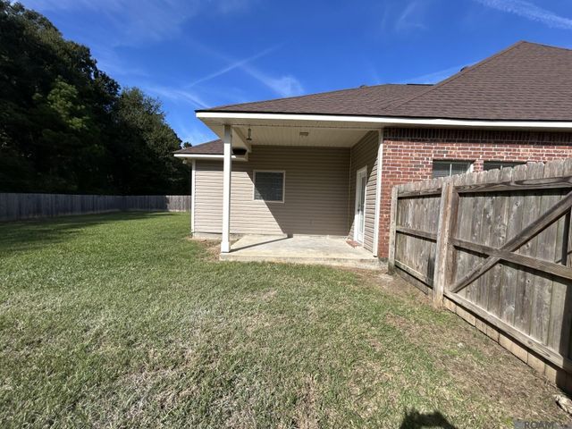 23983 Terrace Ave, Denham Springs, LA 70726