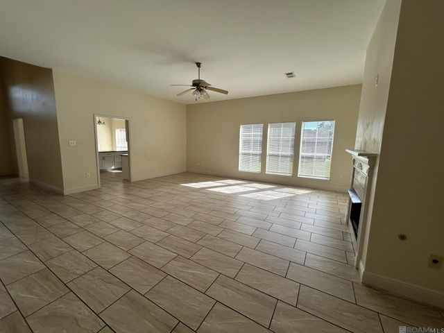 23983 Terrace Ave, Denham Springs, LA 70726
