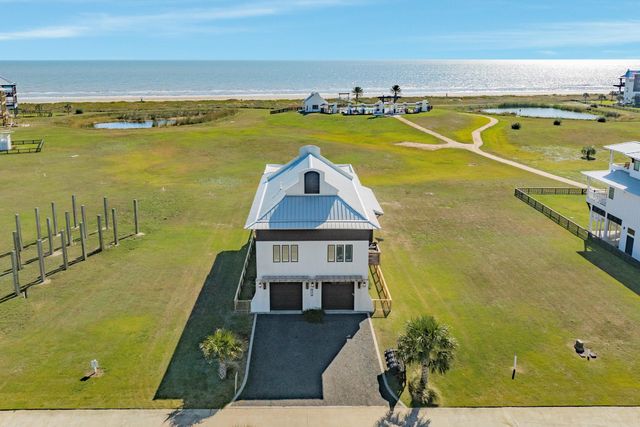 408 Seagrass, Gilchrist, TX 77617