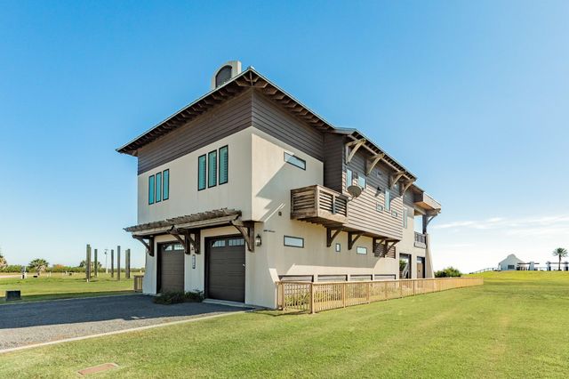 408 Seagrass, Gilchrist, TX 77617