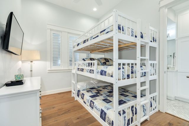 408 Seagrass, Gilchrist, TX 77617