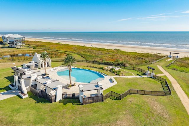 408 Seagrass, Gilchrist, TX 77617