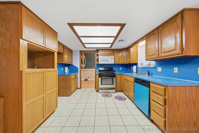 13432 E 36th Street, Tulsa, OK 74134