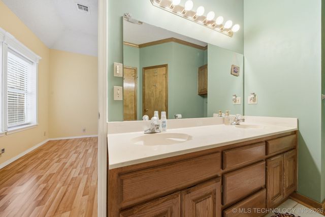 13432 E 36th Street, Tulsa, OK 74134