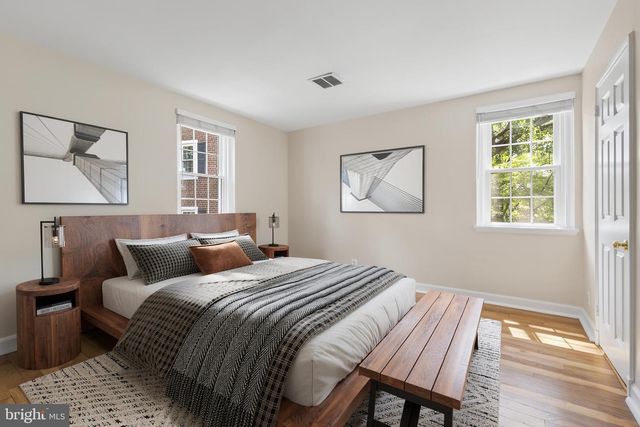 2813 S ABINGDON ST, Arlington, VA 22206