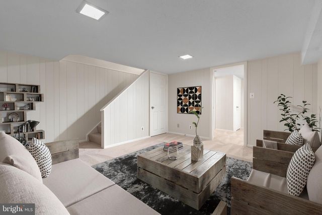 2813 S ABINGDON ST, Arlington, VA 22206