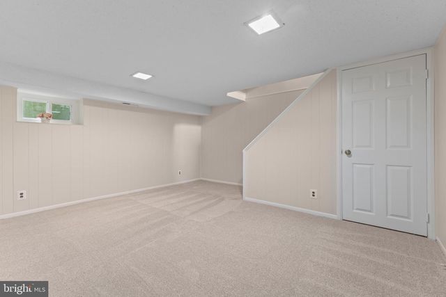 2813 S ABINGDON ST, Arlington, VA 22206